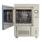 Quels sont les effets de la lumière UV dans une chambre de culture sur la cro...